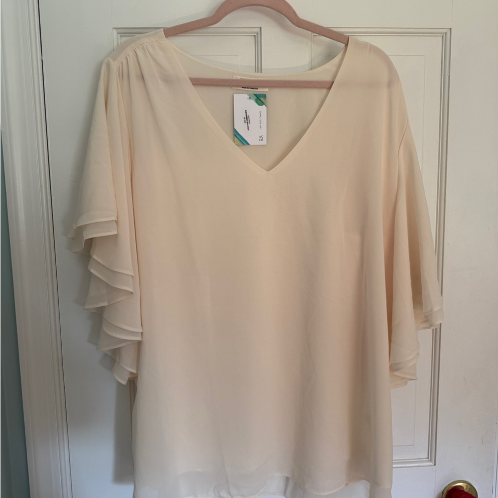 Elegant Cream V-Neck Blouse